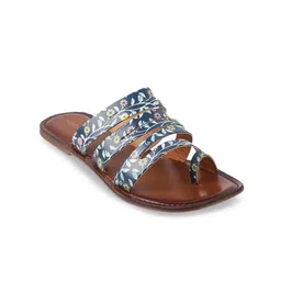 Mochi Women Printed One Toe Flats-27