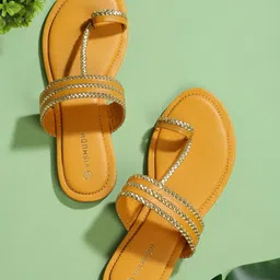 Vishudh Women Mustard Yellow & Gold-Toned Embellished One Toe Flats-image-52