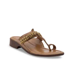 5 ELEMENTS Women Brown Ghungroo Embellished One Toe Kolhapuri Flats-29