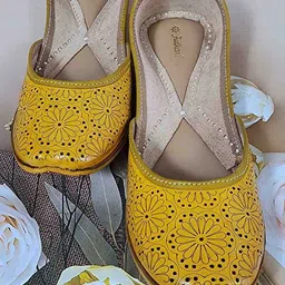 Fulkari Textured Laser Cuts Round Toe Leather Mojaris-picture-27
