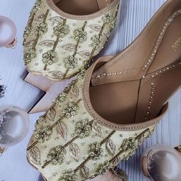 Fulkari Embellished Round Toe Leather Mojaris-image-90