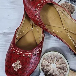 Fulkari Embellished Square Toe Leather Mojaris-picture-22