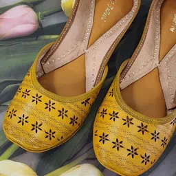 Fulkari Women Laser Cuts Mojaris-image-77