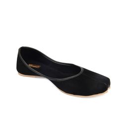 DESI COLOUR Women Black Ethnic Mojaris-42