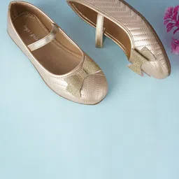 BOYZ N GALZ Girls Embellished Round Toe Bows Ballerinas-53