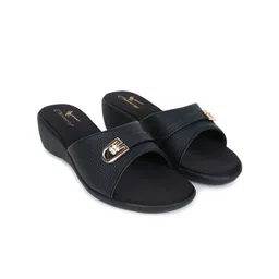 CHINRAAG Women Open Toe Flats-16