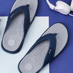 Duke Men Textured Thong Flip-Flops-10