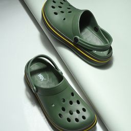 HRX by Hrithik Roshan Men Olive Green Rubber Clogs-picture-50