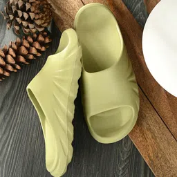 AfroJack Men Croslite Sliders-image-4