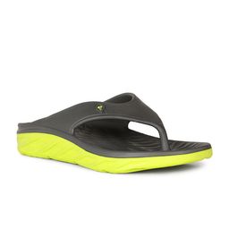 Bata Men Flyer Rubber Thong Flip-Flops-12