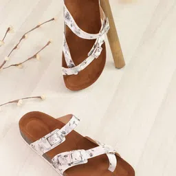 MOZAFIA Printed One Toe Flats With Buckle Detail-5