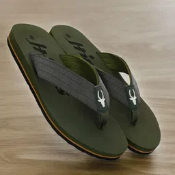 HIROLAS Men Lightweight Thong Flip-Flops-image-68