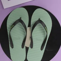 CHUPPS Men Banana Leaf Flip Flops-picture-54