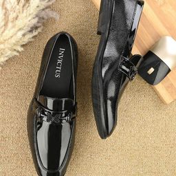 INVICTUS Men Textured Formal Horsebit Loafers-image-63