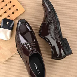 INVICTUS Men Textured Formal Derbys-picture-6