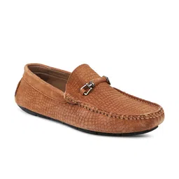 PRIVO by Inc.5 Men Coffee Brown Woven Design Leather Loafers-image-33