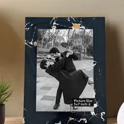 Art Street Black & White 1 Pieces Wood Table Photo Frames-image-31