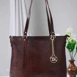 Teakwood Leathers Textured Leather Structured Handheld Bag-6
