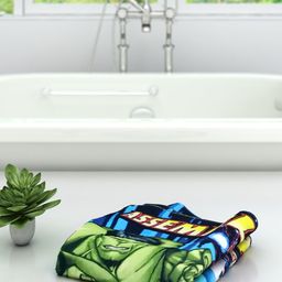 Marvel Unisex Kids Blue & Green Marvel Avengers Printed 350GSM Bath Towel-image-74