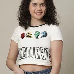 Kids Ville Girls Harry Potter Printed Pure Cotton Loose-Fit Crop Tshirt-image-16