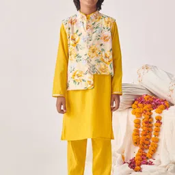 pspeaches Boys Regular Kurta with Pyjamas image 1