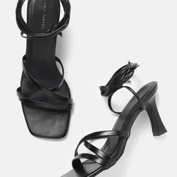 Lino Perros Mid-Top Slim Heels-picture-47