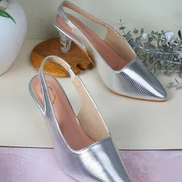 Denill Textured Pointed Toe Block Heels image 5