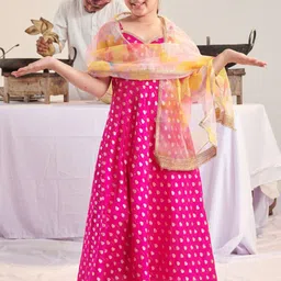 pspeaches Girls Floral Printed Regular Sequinned Kurta with Pyjamas & With Dupatta image 1