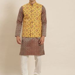 SOJANYA Men Maroon Ethnic Motifs Kurta with Pyjamas & Nehru Jacket-picture-26