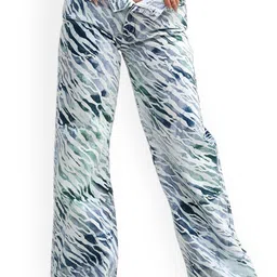 FREYAA Women Straight Fit Mid-Rise Low Distress Heavy Fade Jeans-image-81