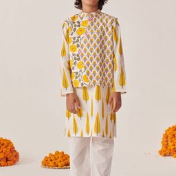 pspeaches Boys Floral Printed Regular Kurta with Pyjamas-20