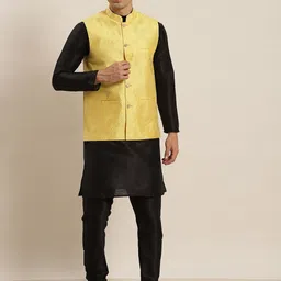 SOJANYA Men Black Kurta with Pyjamas & Nehru Jacket-picture-48