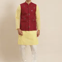 SOJANYA Men Beige Floral Pure Cotton Kurta with Pyjamas & Nehru Jacket-picture-36