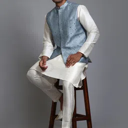 VASTRAMAY Mandarin Collar Regular Kurta with Trousers And Embellished Nehru Jacket-picture-17