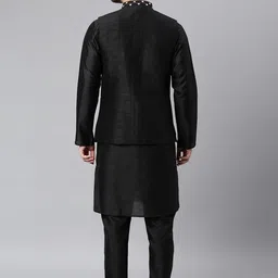 Hangup Men Black Regular Dupion Silk Kurta With Pyjamas & Nehru Jacket image 5