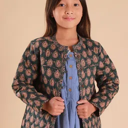 Sangria Girls Block Printed Pure Cotton Quilted Jacket-image-96