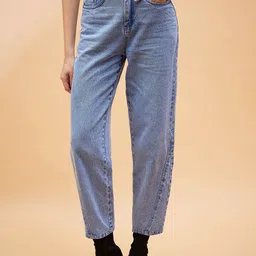SASSAFRAS BASICS Blue Women Carrot Mom Fit Heavy Fade Pure Cotton Jeans-image-2