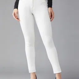DOLCE CRUDO Women Skinny Fit High-Rise Light Fade Stretchable Jeans-picture-9