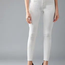 DOLCE CRUDO Women Skinny Fit High-Rise Light Fade Stretchable Jeans-picture-19