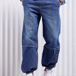 The Indian Garage Co Men Loose Fit Clean Look Whiskers Stretchable Cargo Jogger Jeans-image-51