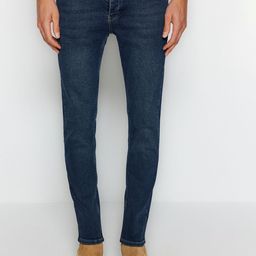 Trendyol Men Mid Rise Clean Look Light Fade Stretchable Jeans-86