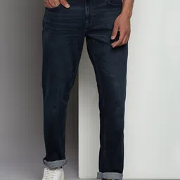 Tommy Hilfiger Men Straight Fit Light Fade Jeans-image-78