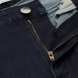 Instafab Plus Men Plus Size Relaxed Fit Mildly Distressed Light Fade Stretchable Jeans image 5