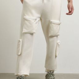 NOBERO Men Oversized Cargo Pocket Joggers-image-34
