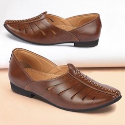 FAUSTO Men Textured Laser Cut Lightweight Mojaris-40