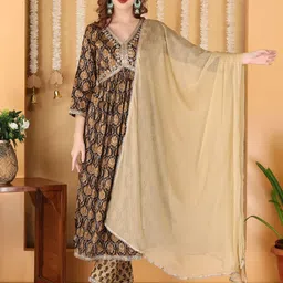 Anouk Floral Printed V-Neck Pure Cotton Thread Work A-Line Kurta With Trousers & Dupatta-43