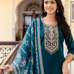SANISA Women Ethnic Motifs Embroidered Regular Thread Work Kurta with Trousers & With Dupatta-8