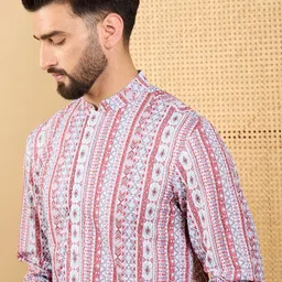 House of Pataudi Men Printed Straight Mandarin Collar Neck Kurta-43