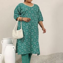 EXTRA LOVE BY LIBAS Plus Size Floral Printed Sequinned Straight Kurta With Trousers-24