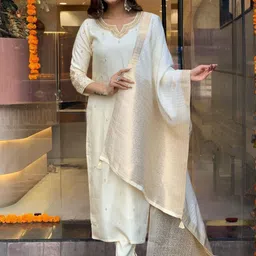 KALINI Women Embroidered Regular Thread Work Chanderi Silk Kurta with Trousers & With Dupatta-32